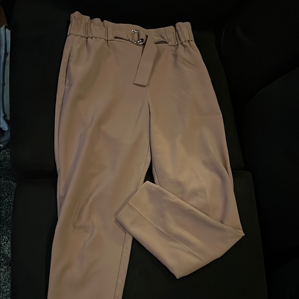 Chic Beige Trousers with Belt
